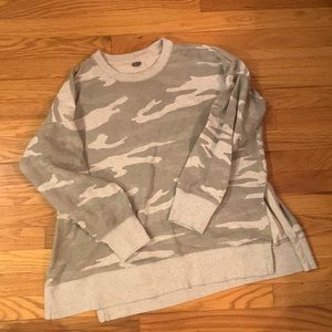 Aerie Camo Sweatshirt | Sz L